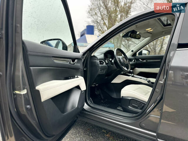 Сірий Мазда СХ-5, об'ємом двигуна 2.5 л та пробігом 46 тис. км за 23000 $, фото 9 на Automoto.ua