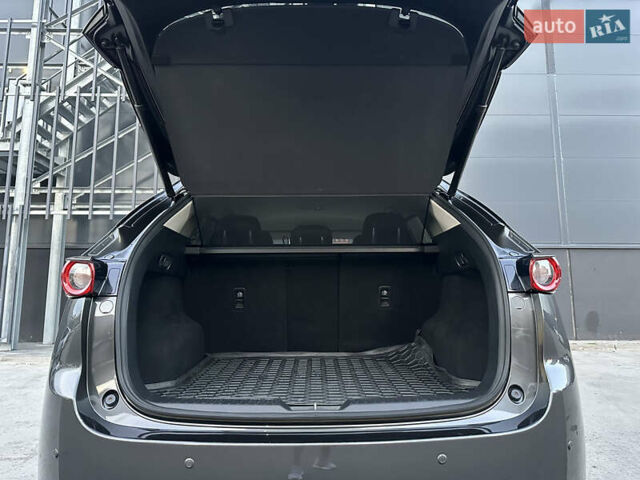 Серый Мазда СХ-5, объемом двигателя 2.5 л и пробегом 50 тыс. км за 29900 $, фото 45 на Automoto.ua