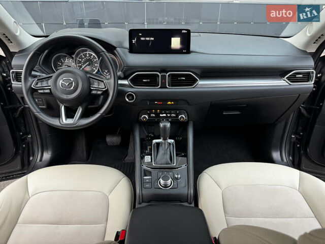 Серый Мазда СХ-5, объемом двигателя 2.5 л и пробегом 44 тыс. км за 21999 $, фото 16 на Automoto.ua