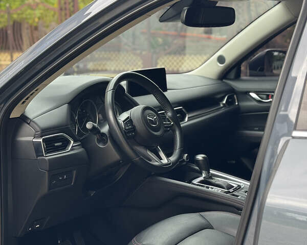 Серый Мазда СХ-5, объемом двигателя 2.5 л и пробегом 71 тыс. км за 20600 $, фото 12 на Automoto.ua