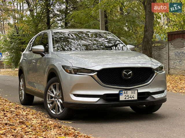 Серый Мазда СХ-5, объемом двигателя 2.49 л и пробегом 49 тыс. км за 22700 $, фото 2 на Automoto.ua