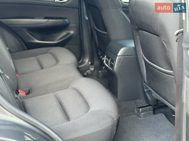 Серый Мазда СХ-5, объемом двигателя 2 л и пробегом 47 тыс. км за 26500 $, фото 50 на Automoto.ua