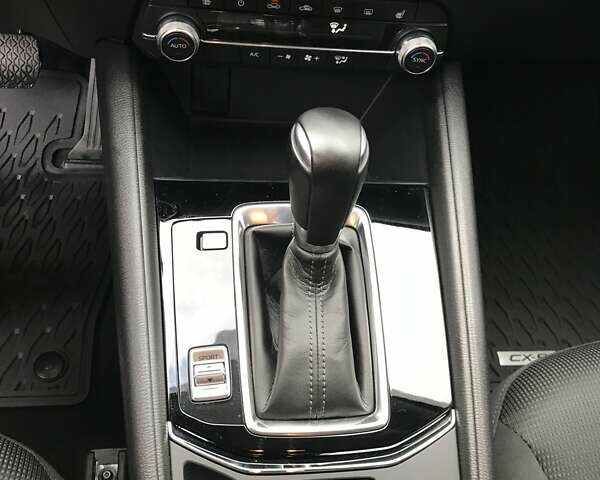 Сірий Мазда СХ-5, об'ємом двигуна 2 л та пробігом 48 тис. км за 28500 $, фото 3 на Automoto.ua