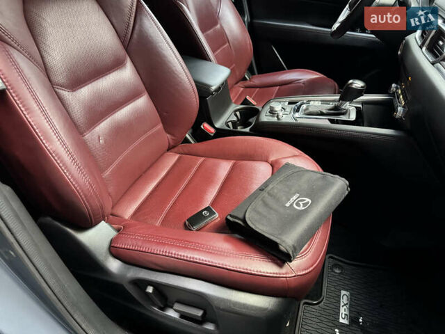 Серый Мазда СХ-5, объемом двигателя 2.49 л и пробегом 69 тыс. км за 21990 $, фото 5 на Automoto.ua