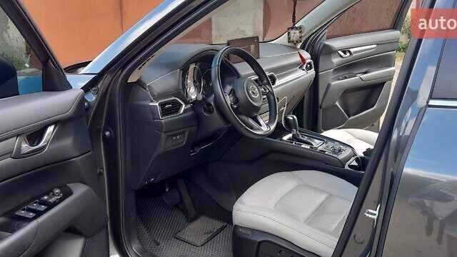 Серый Мазда СХ-5, объемом двигателя 2.49 л и пробегом 55 тыс. км за 22000 $, фото 14 на Automoto.ua
