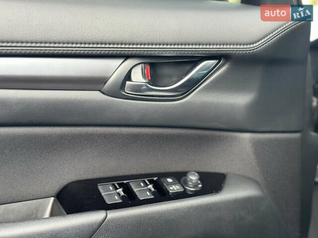 Серый Мазда СХ-5, объемом двигателя 2 л и пробегом 47 тыс. км за 26500 $, фото 30 на Automoto.ua