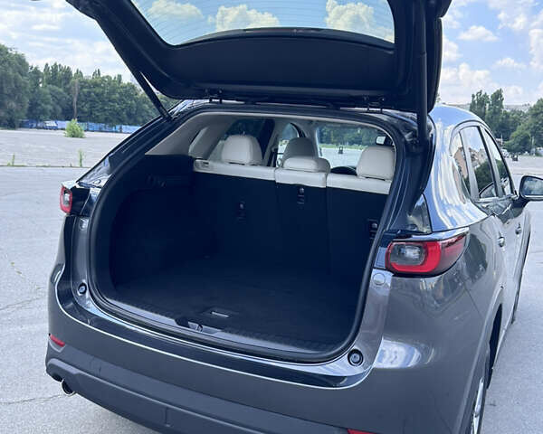 Сірий Мазда СХ-5, об'ємом двигуна 2.49 л та пробігом 25 тис. км за 22999 $, фото 31 на Automoto.ua