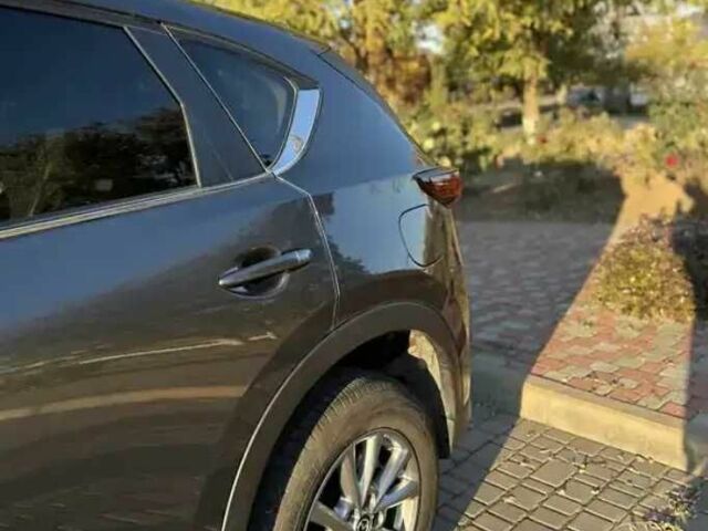 Серый Мазда СХ-5, объемом двигателя 2.5 л и пробегом 78 тыс. км за 17500 $, фото 2 на Automoto.ua