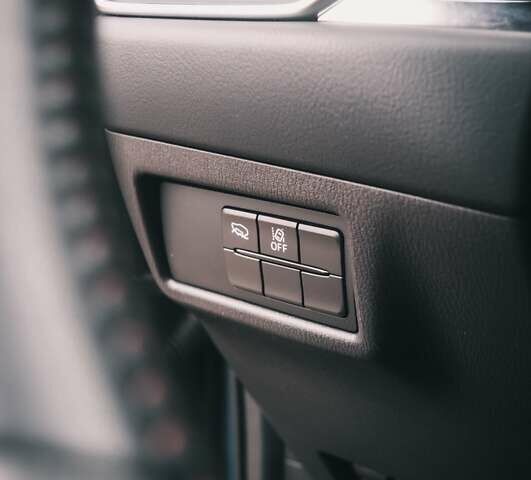 Серый Мазда СХ-5, объемом двигателя 2.49 л и пробегом 14 тыс. км за 30000 $, фото 26 на Automoto.ua