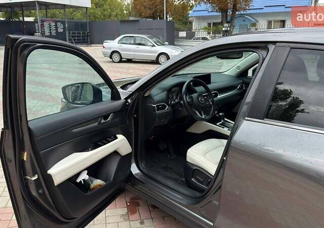 Сірий Мазда СХ-5, об'ємом двигуна 2.49 л та пробігом 35 тис. км за 24500 $, фото 26 на Automoto.ua