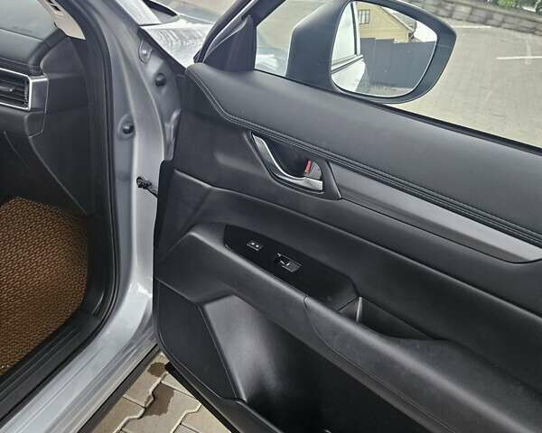 Сірий Мазда СХ-5, об'ємом двигуна 2.5 л та пробігом 67 тис. км за 25000 $, фото 8 на Automoto.ua