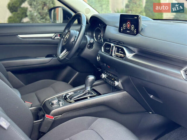 Серый Мазда СХ-5, объемом двигателя 2 л и пробегом 47 тыс. км за 26500 $, фото 51 на Automoto.ua