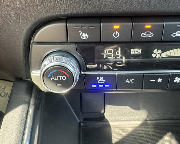 Серый Мазда СХ-5, объемом двигателя 2.49 л и пробегом 79 тыс. км за 25000 $, фото 4 на Automoto.ua