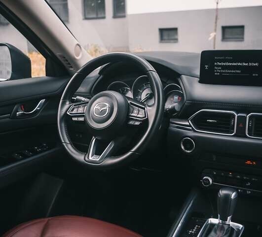 Серый Мазда СХ-5, объемом двигателя 2.49 л и пробегом 14 тыс. км за 30000 $, фото 23 на Automoto.ua