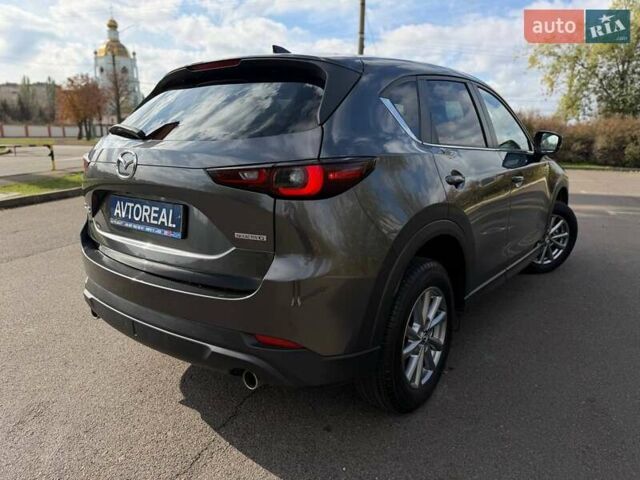 Серый Мазда СХ-5, объемом двигателя 2.49 л и пробегом 15 тыс. км за 27000 $, фото 24 на Automoto.ua