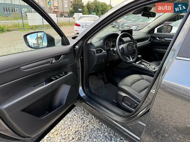 Мазда СХ-5 2023 в Черновцах на Automoto.ua Серый Мазда СХ-5, объемом двигателя 2.49 л и пробегом 15 тыс. км за 26000 $, фото 13 на Automoto.ua