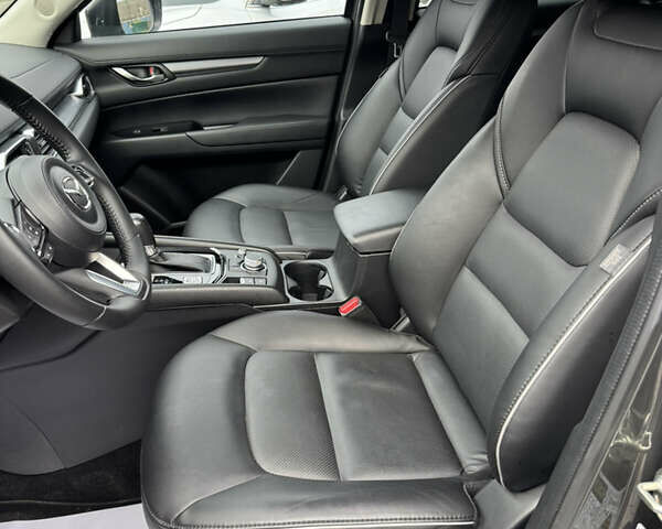 Серый Мазда СХ-5, объемом двигателя 2.49 л и пробегом 5 тыс. км за 25500 $, фото 7 на Automoto.ua