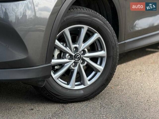 Серый Мазда СХ-5, объемом двигателя 2.49 л и пробегом 15 тыс. км за 27000 $, фото 6 на Automoto.ua