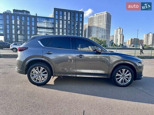 Серый Мазда СХ-5, объемом двигателя 2 л и пробегом 21 тыс. км за 32900 $, фото 1 на Automoto.ua