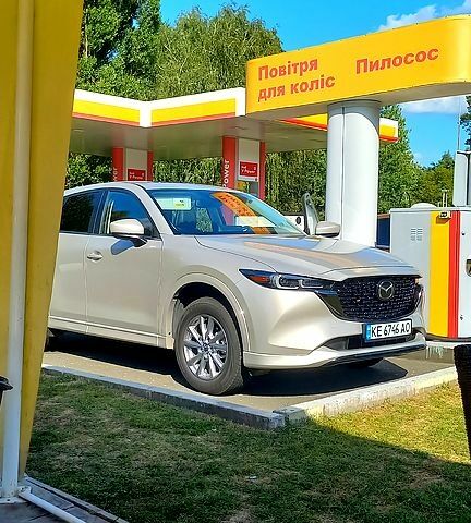 Серый Мазда СХ-5, объемом двигателя 2.5 л и пробегом 15 тыс. км за 27500 $, фото 1 на Automoto.ua