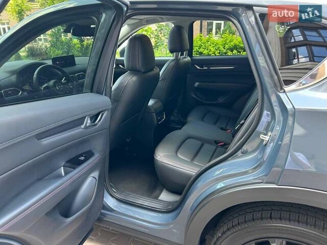 Серый Мазда СХ-5, объемом двигателя 2.49 л и пробегом 71 тыс. км за 25200 $, фото 9 на Automoto.ua