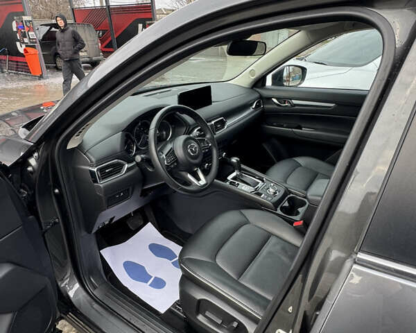 Серый Мазда СХ-5, объемом двигателя 2.49 л и пробегом 5 тыс. км за 25500 $, фото 6 на Automoto.ua