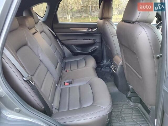 Мазда СХ-5 2023 в Ивано-Франковске на Automoto.ua Серый Мазда СХ-5, объемом двигателя 2.5 л и пробегом 31 тыс. км за 29950 $, фото 18 на Automoto.ua