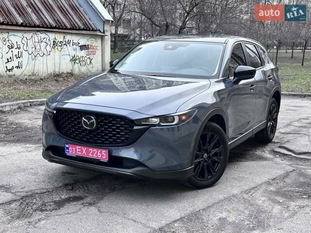 Серый Мазда СХ-5, объемом двигателя 2.49 л и пробегом 37 тыс. км за 25500 $, фото 1 на Automoto.ua