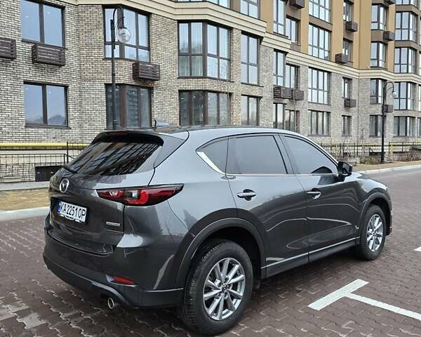 Серый Мазда СХ-5, объемом двигателя 2.49 л и пробегом 15 тыс. км за 25999 $, фото 6 на Automoto.ua