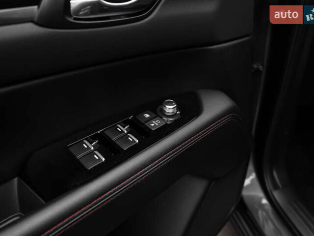 Сірий Мазда СХ-5, об'ємом двигуна 2.49 л та пробігом 40 тис. км за 32112 $, фото 12 на Automoto.ua