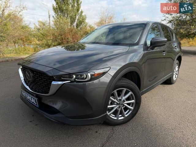 Серый Мазда СХ-5, объемом двигателя 2.49 л и пробегом 15 тыс. км за 27000 $, фото 11 на Automoto.ua