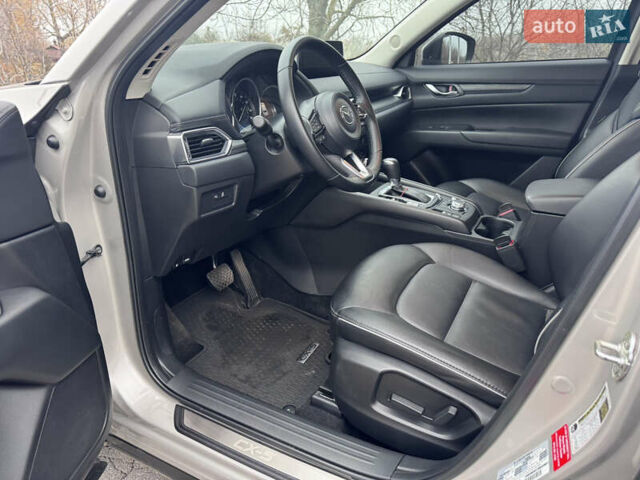 Серый Мазда СХ-5, объемом двигателя 2.49 л и пробегом 14 тыс. км за 28800 $, фото 12 на Automoto.ua