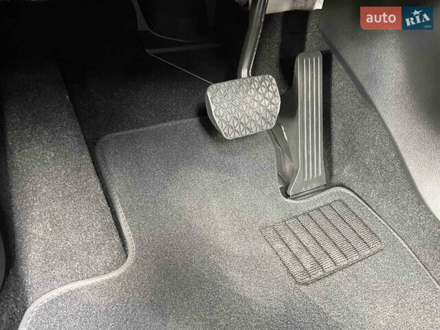 Серый Мазда СХ-5, объемом двигателя 2 л и пробегом 12 тыс. км за 23700 $, фото 26 на Automoto.ua