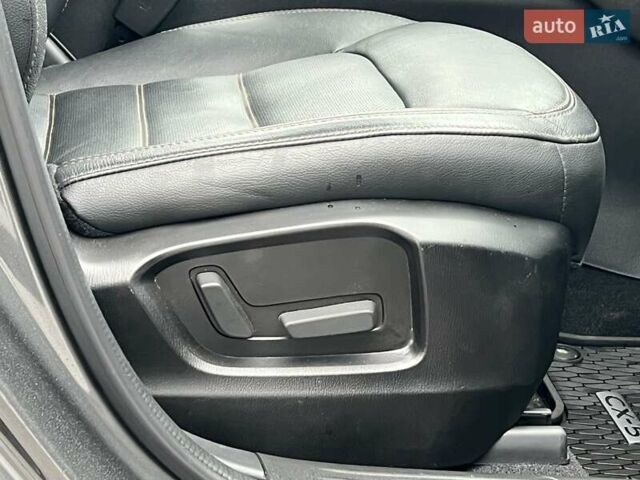 Серый Мазда СХ-5, объемом двигателя 2.49 л и пробегом 30 тыс. км за 23200 $, фото 26 на Automoto.ua