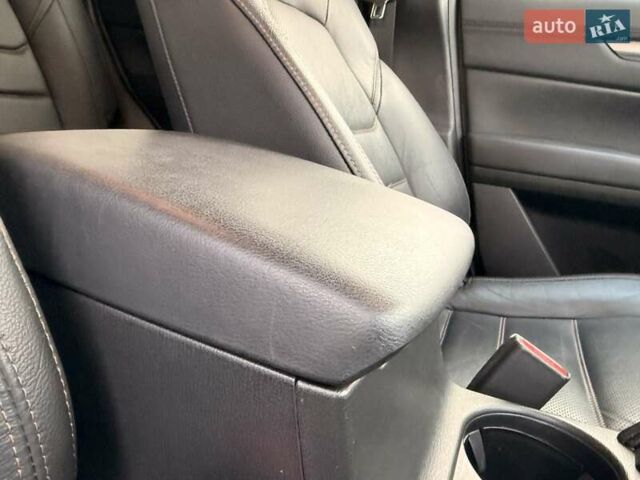 Мазда СХ-5 2023 в Киеве на Automoto.ua Серый Мазда СХ-5, объемом двигателя 2.49 л и пробегом 19 тыс. км за 22900 $, фото 61 на Automoto.ua