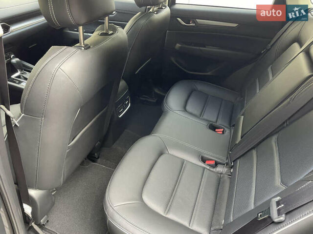 Серый Мазда СХ-5, объемом двигателя 2 л и пробегом 12 тыс. км за 23700 $, фото 17 на Automoto.ua