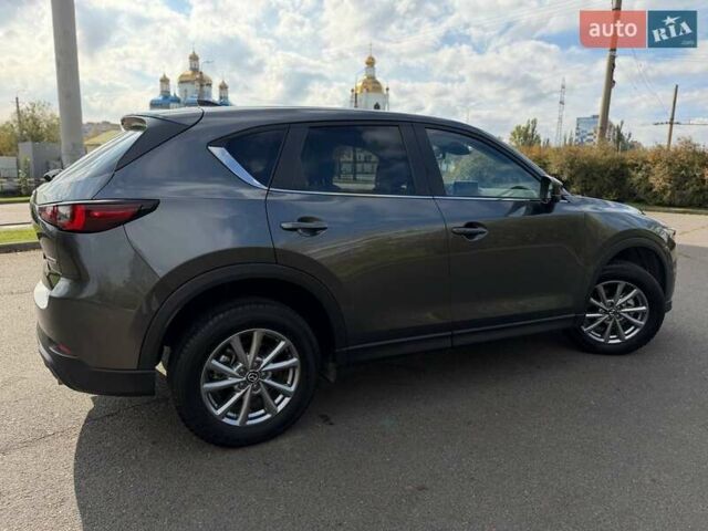 Серый Мазда СХ-5, объемом двигателя 2.49 л и пробегом 15 тыс. км за 27000 $, фото 23 на Automoto.ua