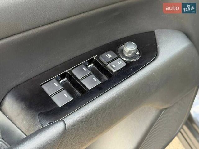 Серый Мазда СХ-5, объемом двигателя 2.49 л и пробегом 15 тыс. км за 27000 $, фото 38 на Automoto.ua