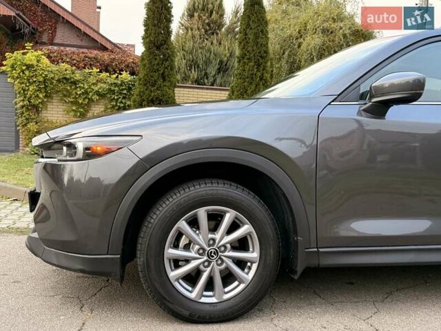 Мазда СХ-5 2023 в Киеве на Automoto.ua Серый Мазда СХ-5, объемом двигателя 2.49 л и пробегом 19 тыс. км за 22900 $, фото 7 на Automoto.ua