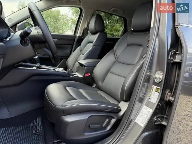 Мазда СХ-5 2023 в Черновцах на Automoto.ua Серый Мазда СХ-5, объемом двигателя 2.5 л и пробегом 15 тыс. км за 26000 $, фото 7 на Automoto.ua