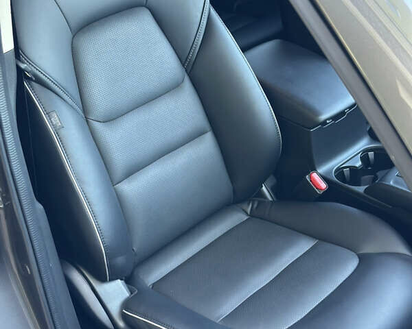 Серый Мазда СХ-5, объемом двигателя 2.49 л и пробегом 13 тыс. км за 25800 $, фото 23 на Automoto.ua