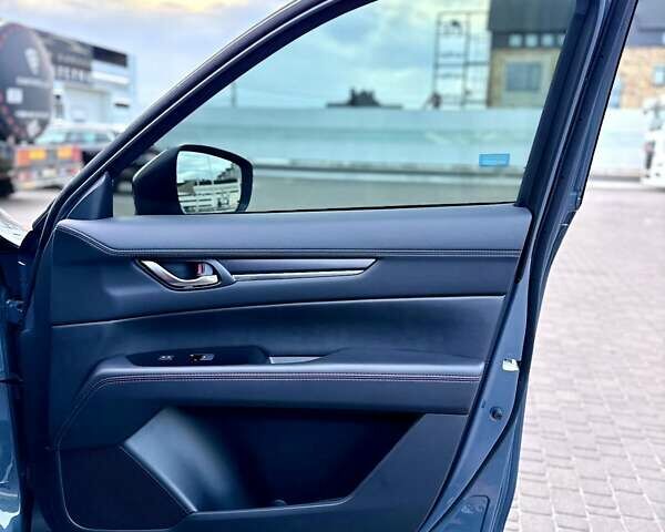 Серый Мазда СХ-5, объемом двигателя 2.5 л и пробегом 2 тыс. км за 27499 $, фото 28 на Automoto.ua