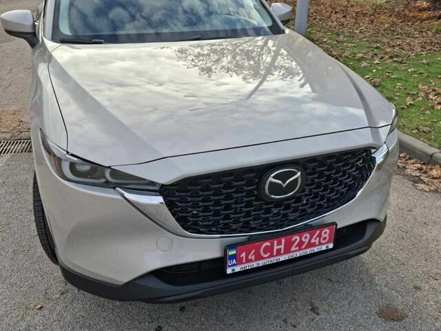 Сірий Мазда СХ-5, об'ємом двигуна 0 л та пробігом 3 тис. км за 25500 $, фото 5 на Automoto.ua