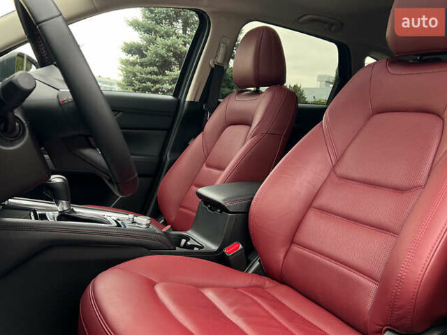 Сірий Мазда СХ-5, об'ємом двигуна 2.49 л та пробігом 11 тис. км за 27999 $, фото 8 на Automoto.ua