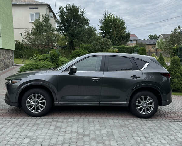 Серый Мазда СХ-5, объемом двигателя 2.49 л и пробегом 1 тыс. км за 33000 $, фото 4 на Automoto.ua