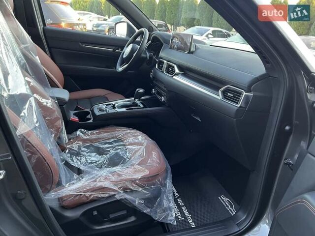 Серый Мазда СХ-5, объемом двигателя 2.49 л и пробегом 1 тыс. км за 36419 $, фото 24 на Automoto.ua