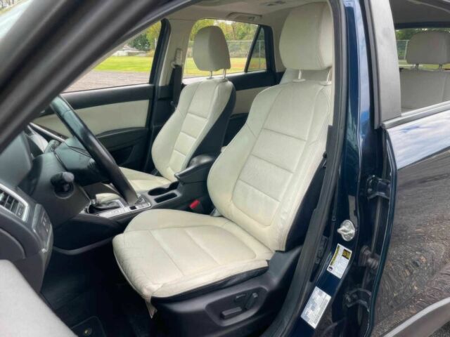 Мазда СХ-5 2016 у Чернігові на Automoto.ua Синій Мазда СХ-5, об'ємом двигуна 2.5 л та пробігом 71 тис. км за 10000 $, фото 8 на Automoto.ua