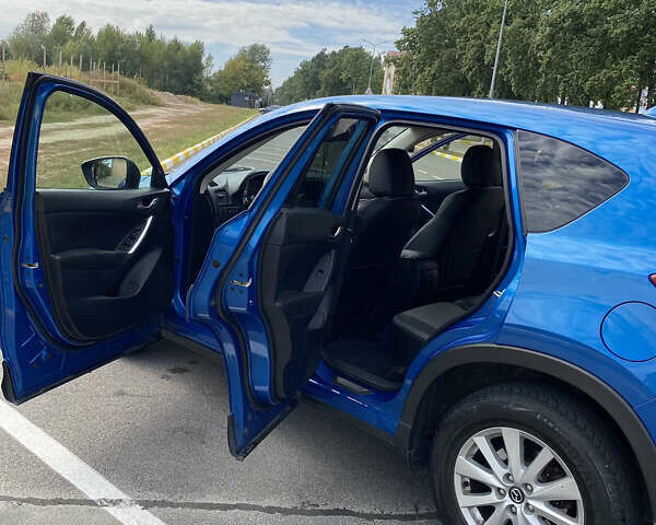 Синий Мазда СХ-5, объемом двигателя 2 л и пробегом 172 тыс. км за 14200 $, фото 5 на Automoto.ua