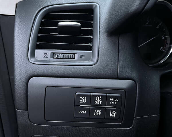 Синій Мазда СХ-5, об'ємом двигуна 2.2 л та пробігом 181 тис. км за 14990 $, фото 10 на Automoto.ua