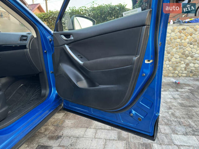 Синій Мазда СХ-5, об'ємом двигуна 2.2 л та пробігом 270 тис. км за 12900 $, фото 29 на Automoto.ua